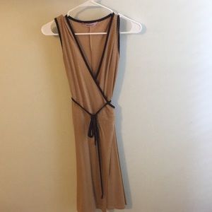 Polka-dot wrap dress